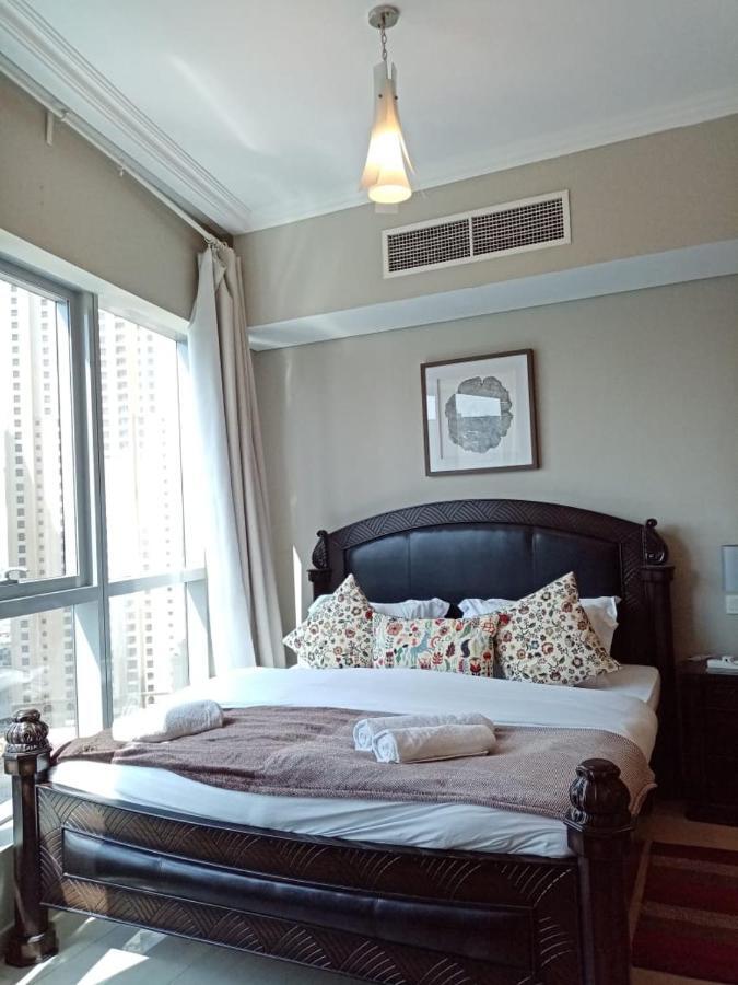 Studio - Bay Central Tower Apartment Dubai Luaran gambar